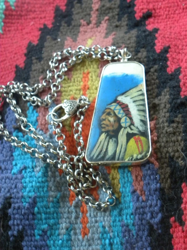 COLLAR Y CADENA COREEN CORDOVA JEFE INDIO ESTERLINA COLGANTE Foto 2 de 4