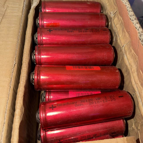 QTY 4 - TESTED WORKING USED HEADWAY 38120 HP 3.2V 8AH LIFEPO4 BATTERIES