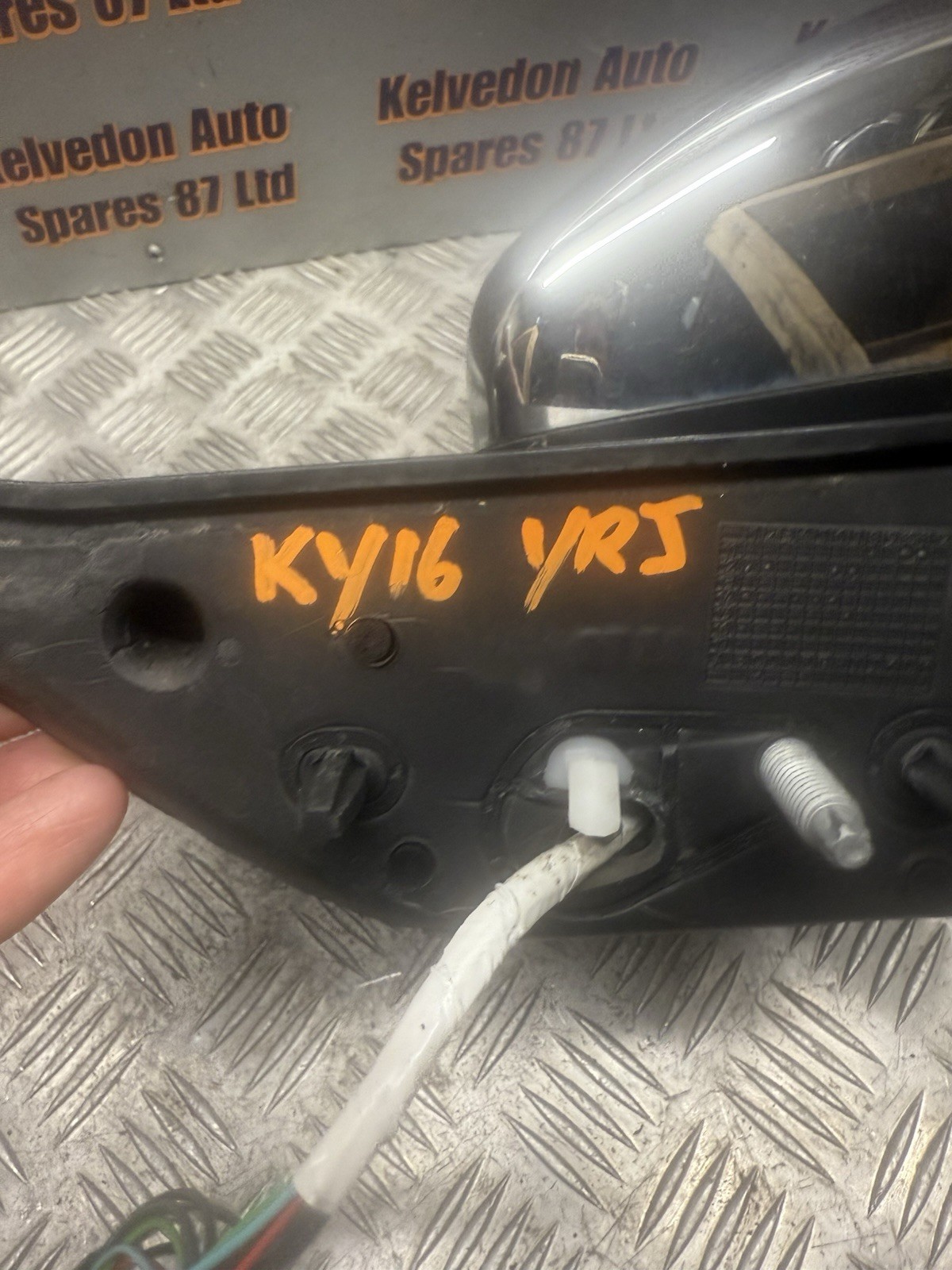 GUENUINE 2016 PEUGEOT 208 5DR DRIVER SIDE FRONT WING MIRROR CHROME / BLACK - Image 8