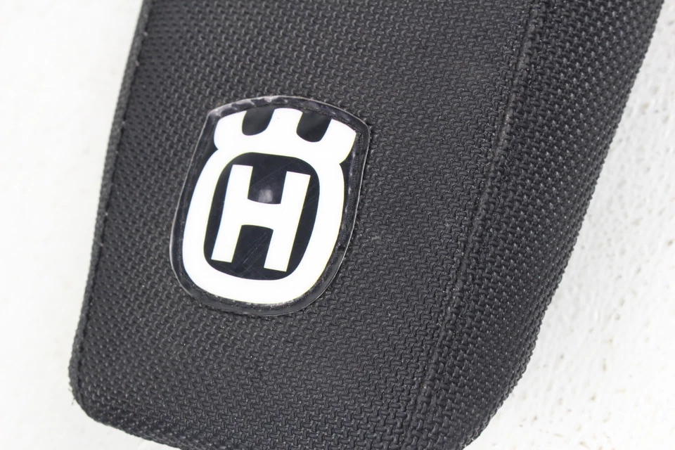 Assento Husqvarna 125-450 HR5705 2019-2020 - Imagem 3 de 4