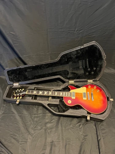 1985 Gibson Les Paul Deluxe in Cherry Sunburst W/Chainsaw Case-Original & Nice!