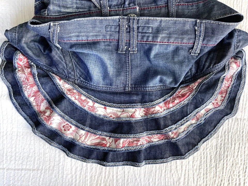 Mini-saia jeans vintage Archive Y2K Miss Sixty micro babados pequenos - Imagem 3 de 4