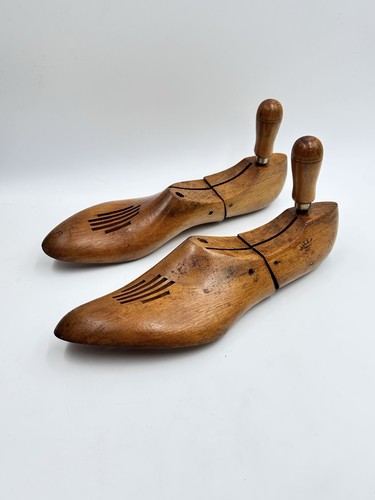 Antique 1st Gen 1904 Wooden Shoe Trees Stretchers Miller OAM Co., Fully Restored - Picture 8 of 15