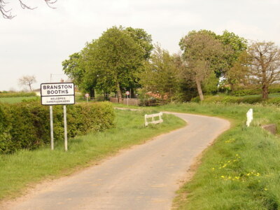 Photo 6x4 Almost there Branston Booths The white fences beside the bridge c2009