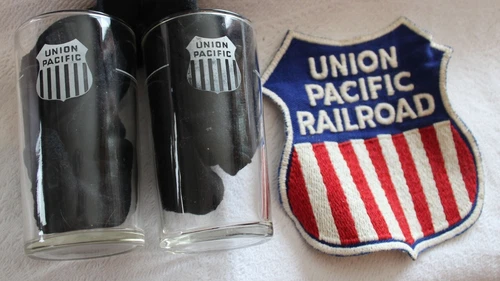 VNTG Union Pacific Railroad Advertising Water Glasses & Jacket Patch