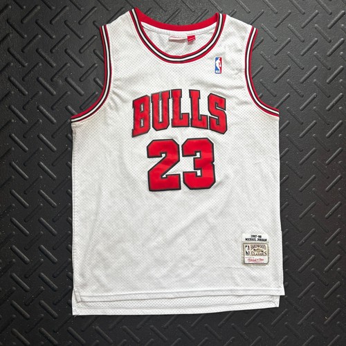Chicago Bulls Jersey Mens 2XL NBA Basketball Michael Jordan Mitchell Ness Throwb - Picture 6 of 6