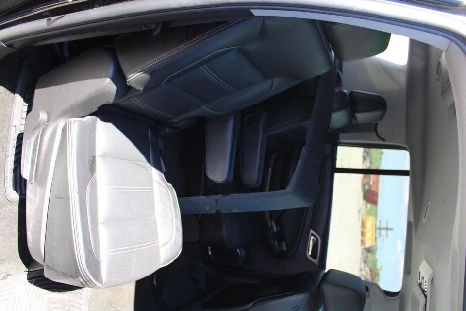 2016 GMC Yukon XL Second Row Rear Seat Assembly Black Leather Used 144K Miles - Image 2 of 4