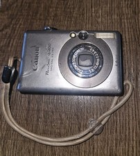 Canon PowerShot SD400, For Parts Only, Powers On, Blank LCD Screen