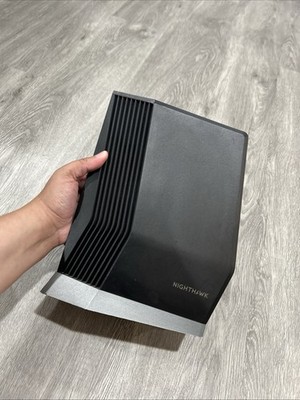 NETGEAR Nighthawk CAX80 DOCSIS 3.1 AX6000 Dual-Band 4-Port Black/Silver