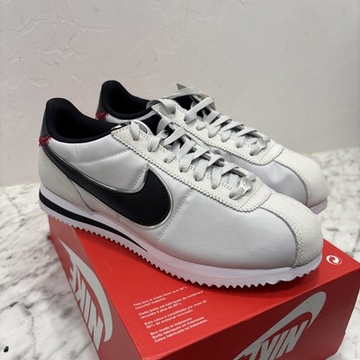 Mens Size 8.5 Nike Cortez Jackie Robinson Day White Black Sneakers HV6724-001
