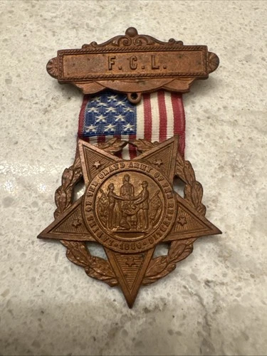 1886 Medal GAR Original Nice F.C.L.