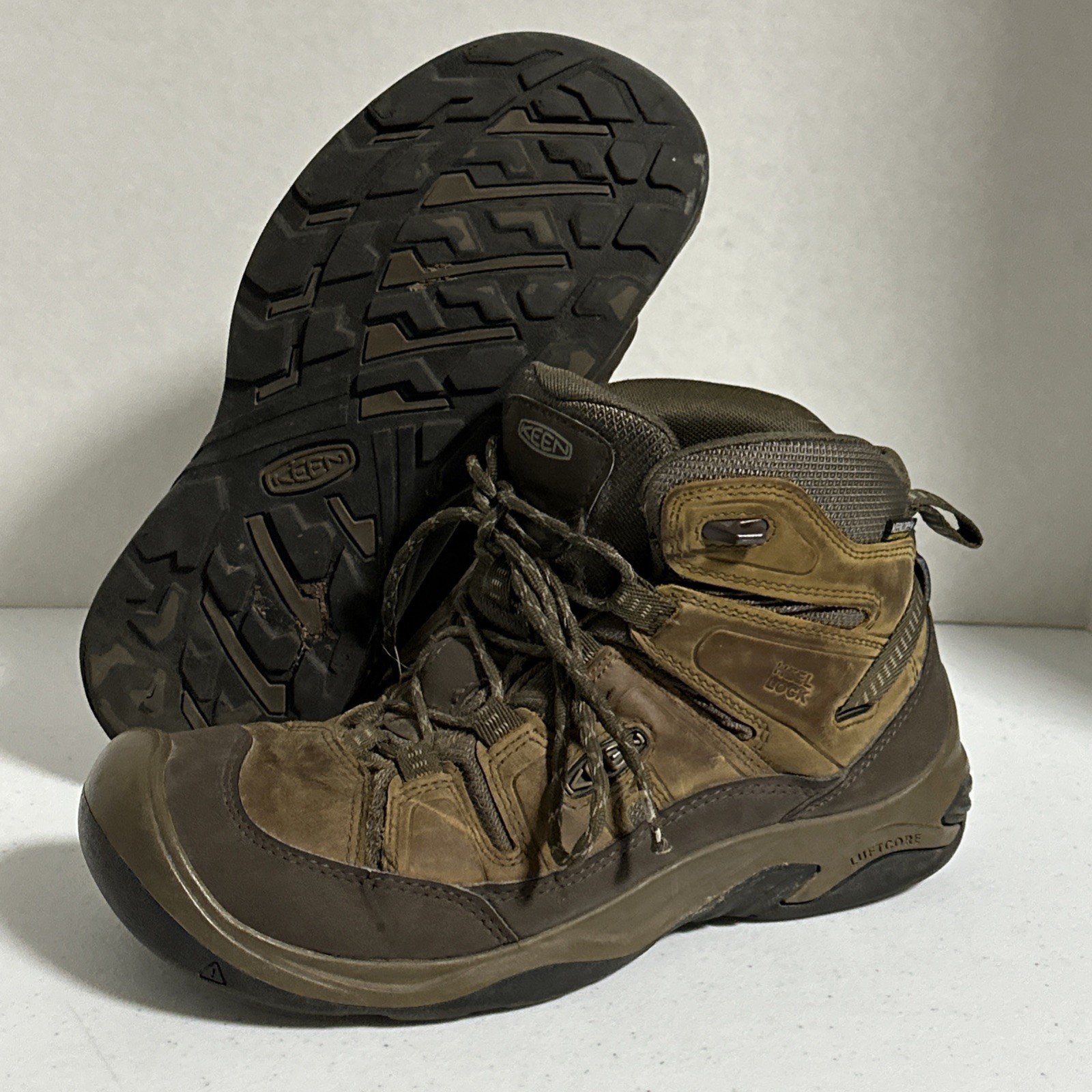 Stivali casual Keen Circadia Mid impermeabili da trekking uomo marroni 1026769 taglia 8 5