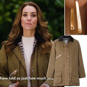 alexa chung x barbour