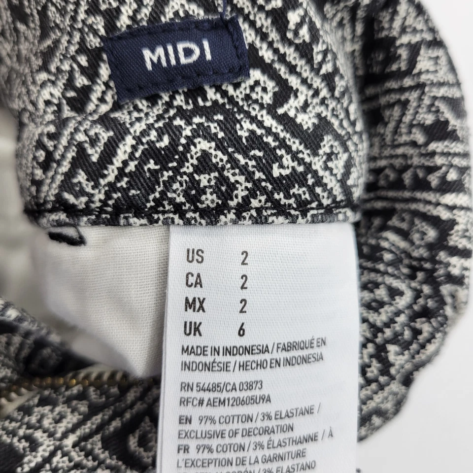 Pantalones Cortos American Eagle Para Mujer 2 Negro Blanco Estampado Azteca Midi Elastizados Boho Foto 4 de 4