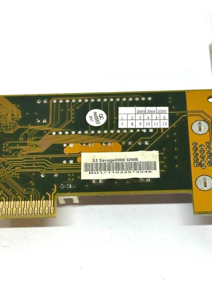 S3 SAVAGE2000 32MB VGA - AGP PC Graphics Card - Image 4 of 4