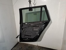 Porte arrière et accessoires BMW 2002