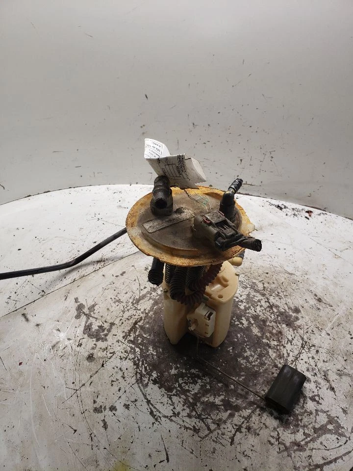 Conjunto de bomba de combustible para pasajeros suministro de combustible para 05-07 QUINIENTOS 1292588 Foto 2 de 4