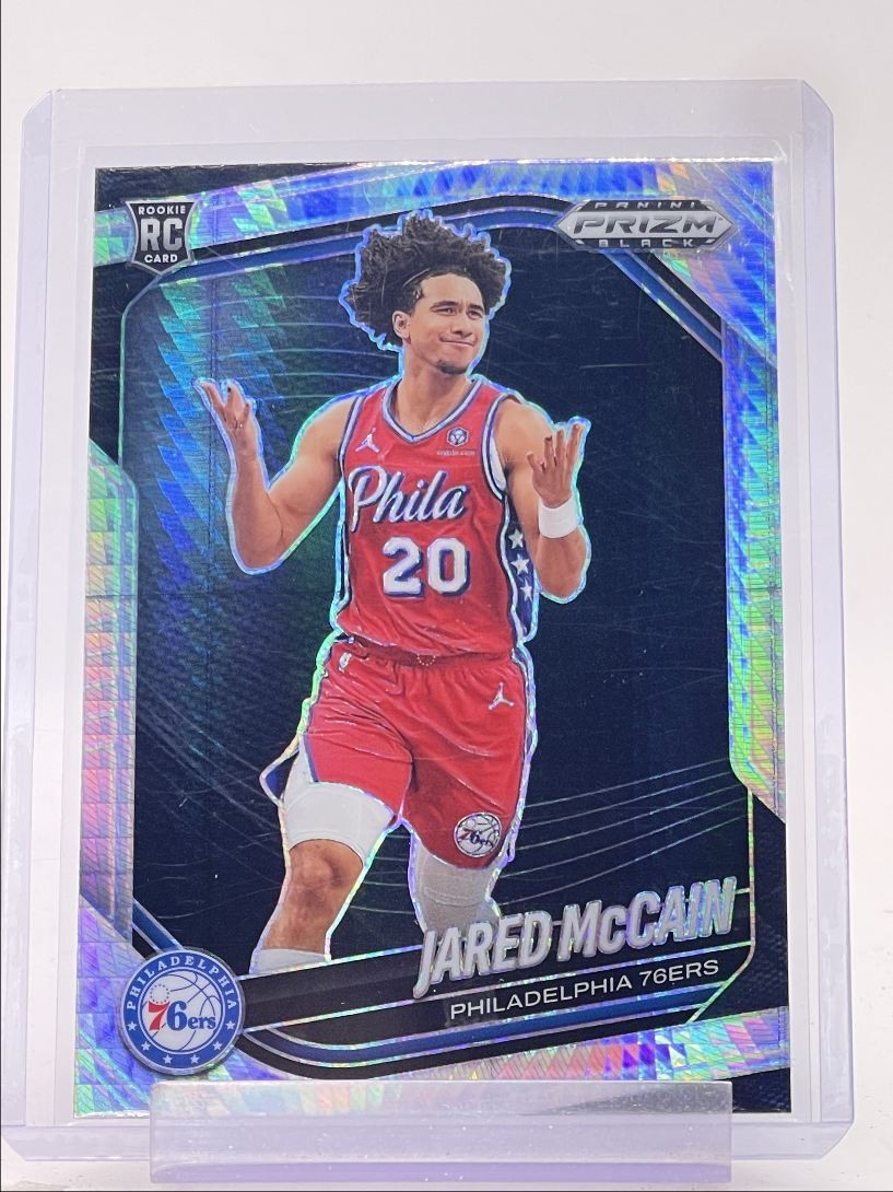 JARED MCCAIN 2024-25 PANINI PRIZM BLACK ROOKIE HYPER 76ERS #80 RC Q1456