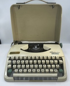 Olympia Splendid 33 | eBay