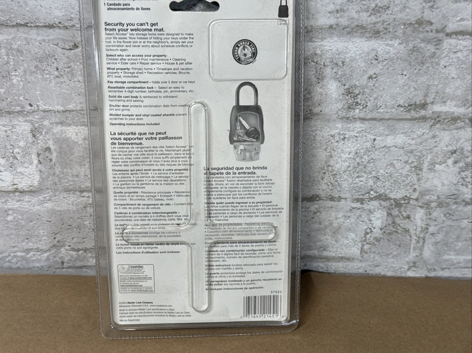 Master Lock Combination Portable Lock Box Holds 5 Keys NIB - Image 2 of 2