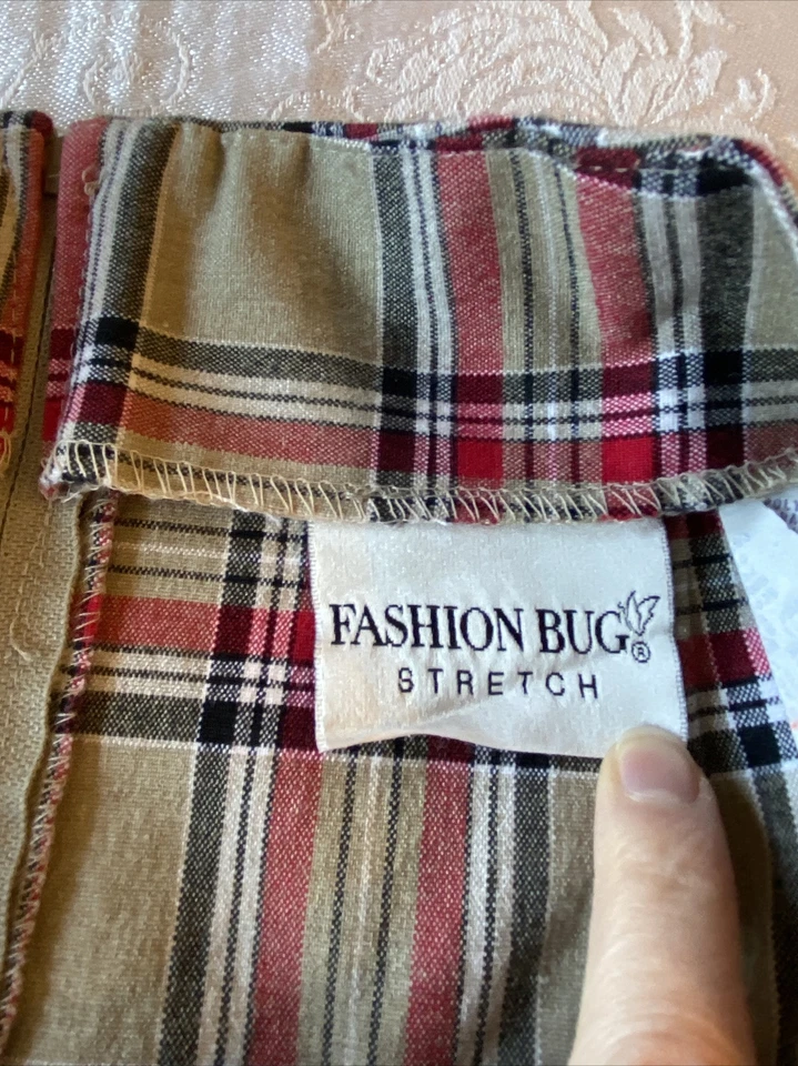 Fashion Bug Stretch Red Plaid School Girl Short Skirt With Side Slits Size 14 - Image 3 of 4