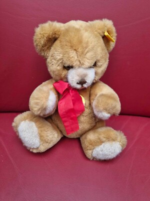 Steiff Petsy teddy bear 0230/28 ca.27 cm Made in Germany 1984 with tag very nice
