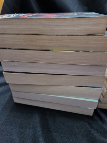 Patricia Briggs " Mercy Thompson " Paperback Bundle " 1- 12 + Short Stories - Picture 10 of 14