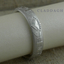 IRISH 10K White Gold Claddagh Wedding Ring Comfort Fit Made in Ireland BORU 10.5