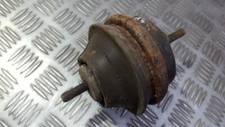 Support moteur Ford SIERRA