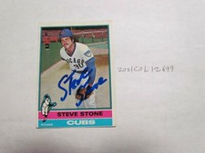 1976 Topps Steve Stone Signed Baseball Beckett Pre-Certified 2