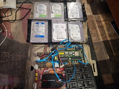 Homelab/NAS Lot   6x HDDs + HP Smart Array P400 512MB RAID + ATI FirePro GPU + S