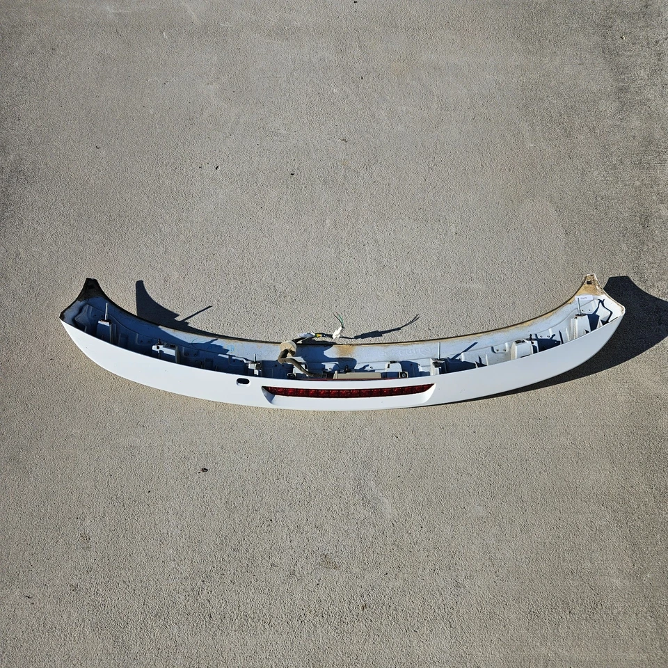 2007-2014 MAZDA CX-9 CX9 White Rear Hatch Spoiler Wing Third Brake Light Trunk - Image 4 of 4