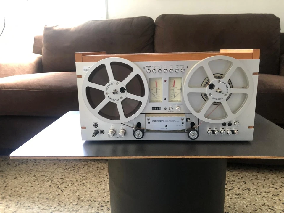 Pioneer RT 701 & 707 Cedro Maciço MADEIRA ENVERNIZADA MÁQUINA DE COBERTURA COMPLETA NÃO INCLUÍDA - Imagem 2 de 3