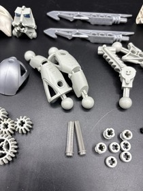 LEGO Bionicle Akaku Nuva Mask Kopaka Nuva 8571 Parts Lot