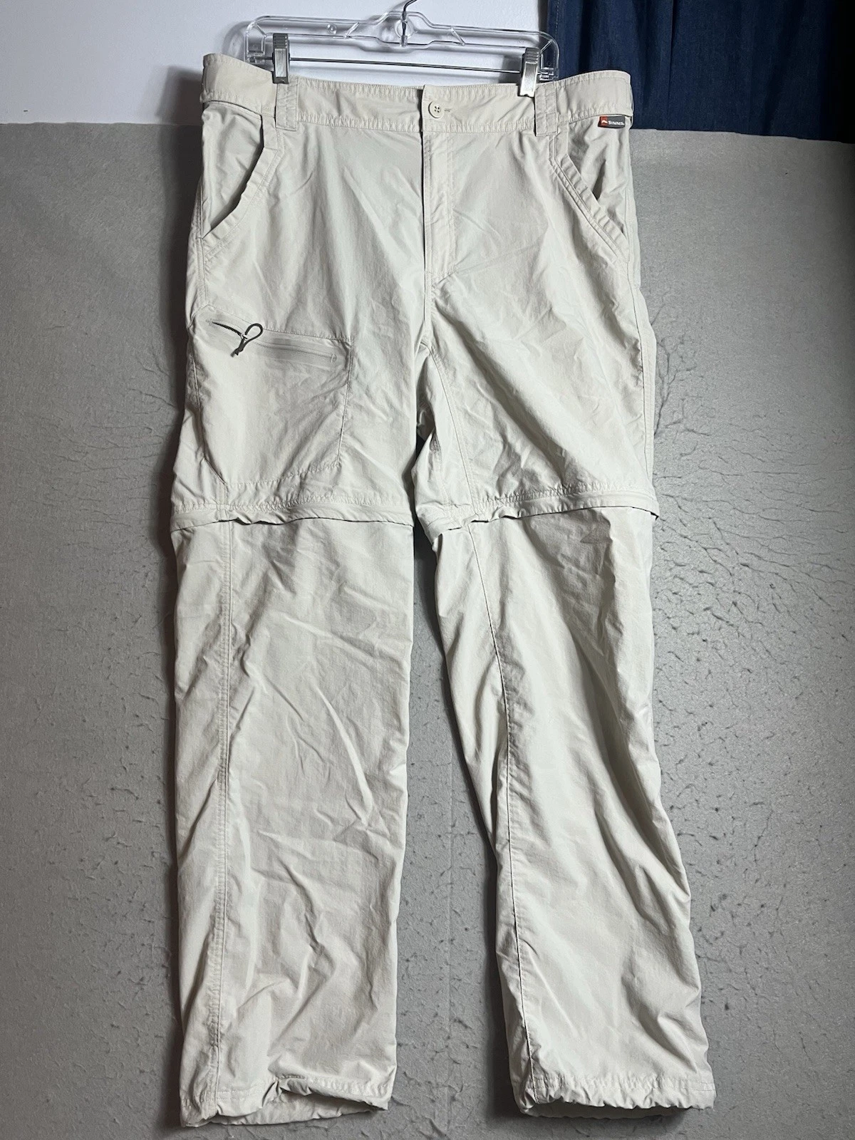 Simms Men’s XL Convertible Nylon Outdoor Pants Zip-Off Fishing Hiking Cargo
Opens in a new window or