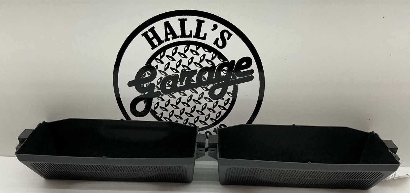 93 DODGE PICKUP 150 SERIES SPEAKER GRILL'S ONLY REAR RIGHT AND LEFT