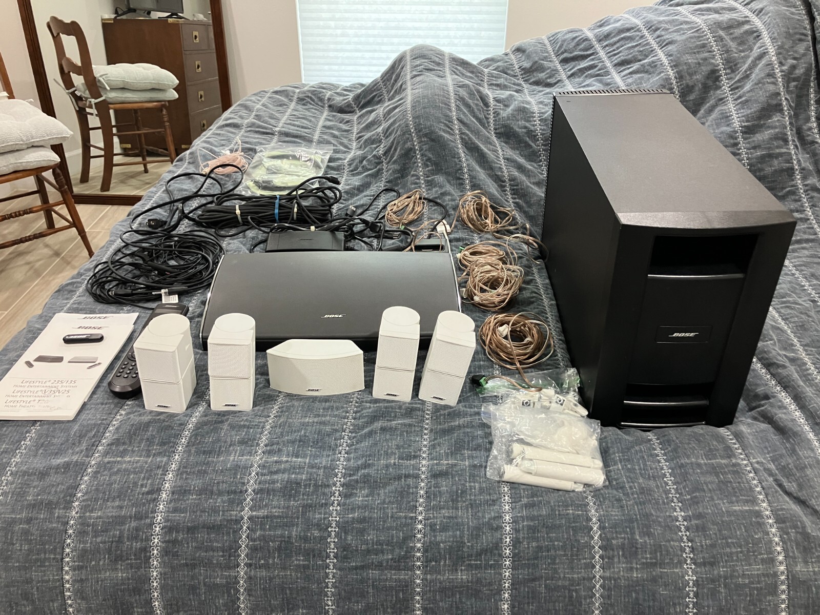 Bose Lifestyle V35 Home Theater System with WHITE speakers 17817513234