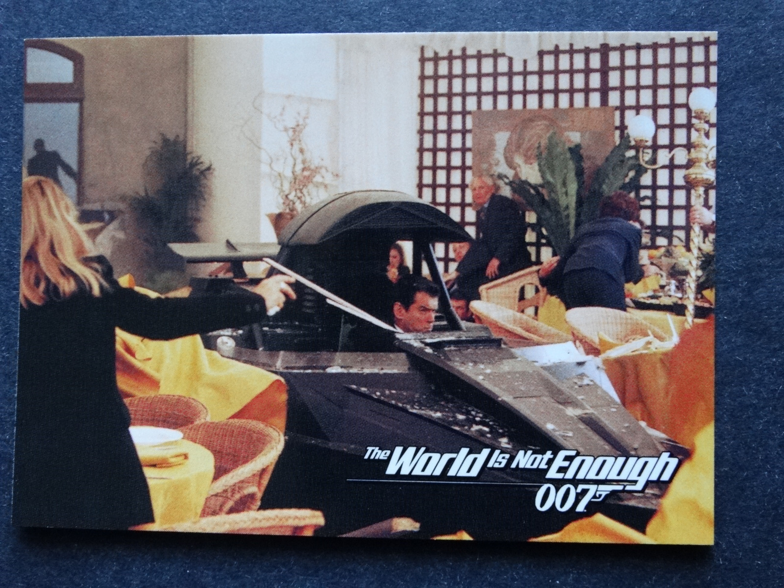 1999 Inkworks James Bond World Is Not Enough Card Complete Your Set U Pick 1-90 - Picture 14 of 118