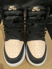 Jordan 1 GS Crimson Tint SKU-575441081/Size 5/Used/No BOX/Worn Once