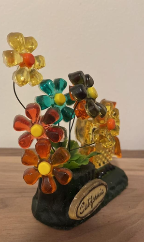 Vintage Lucite 1960's Owl & Flowers Sculpture MCM California Kitschy Decor 5.5" - Picture 10 of 12