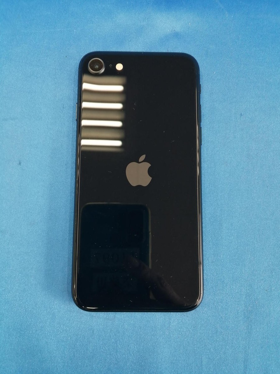 よっちゃん【極美品】 iPhoneSE 16GB SIMフリー 439 極美品】iPhone 8 Silver 64 GB SIMフリー