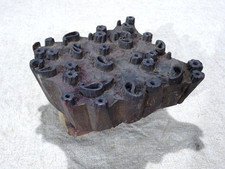 Outil ancien tampon d'impression de tissus batik bois sculpté
