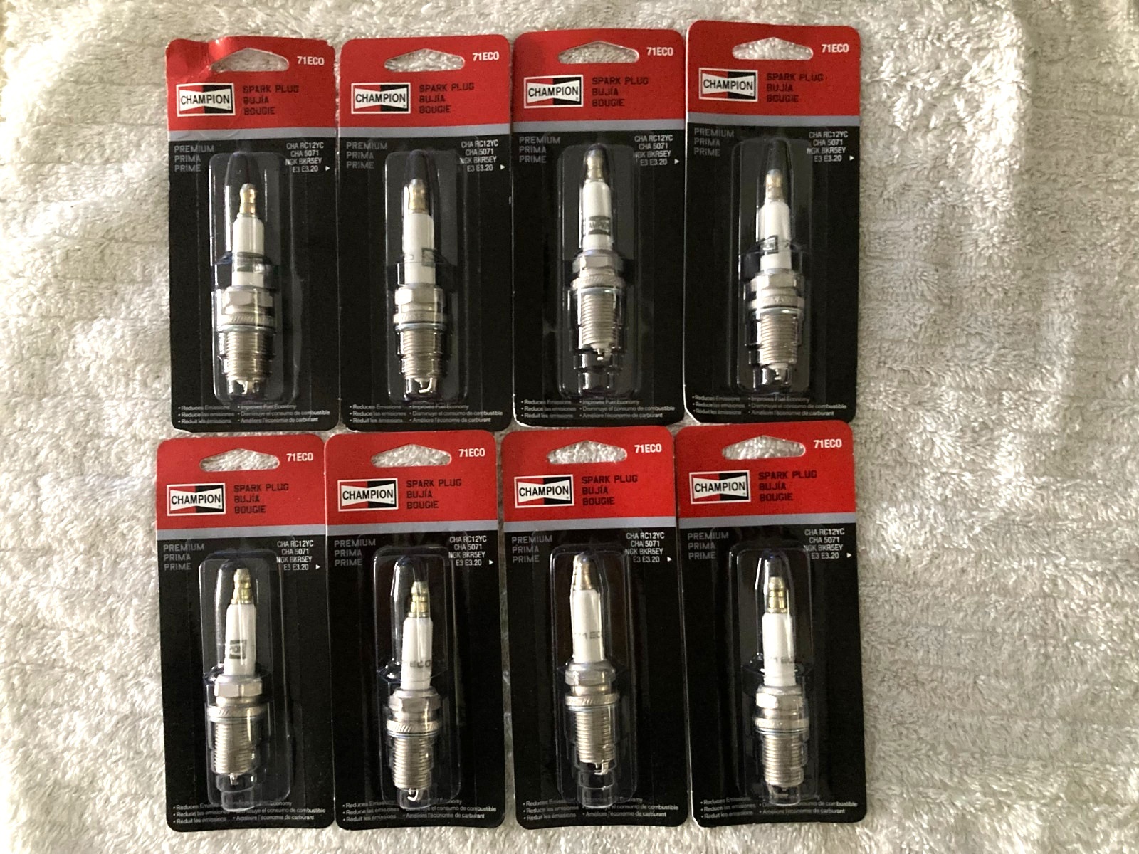 Champion RC12YC Spark Plugs Set of 8 in Display Cards.