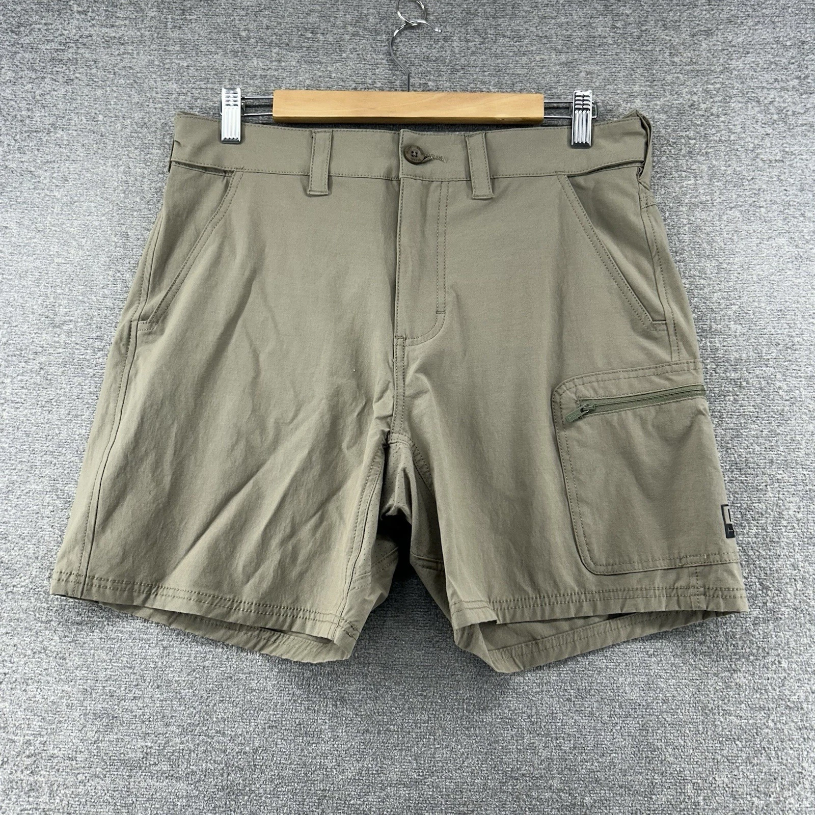 Huk Fishing Cargo Shorts Men Size Medium Brown Boating Summer
Opens in a new window or tab