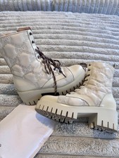 Gucci GG Matelasse Lace Up Quilted Platform C...