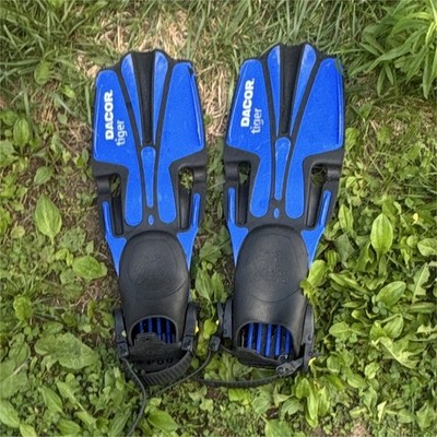 Dacor Tiger Water Sport Open-Heel Fins Pair Blue/Black Color
