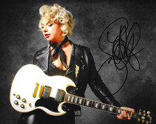 * SAMANTHA FISH * signed 8x10 photo * PAPER DOLL * CHILLS & FEVER  * COA *