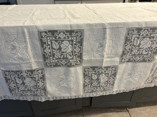 vintage white linen tea tablecloth w/ lace& raised embroider Grapes 72x52"