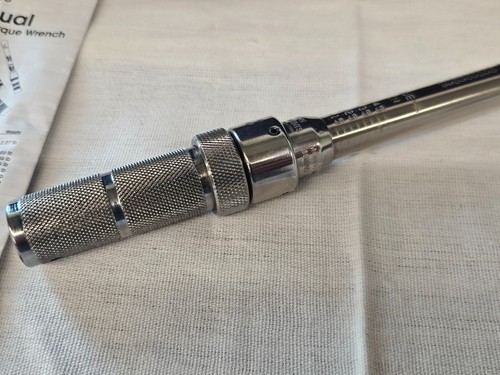 Precision Instruments Micrometer Torque Wrench 0-50 in/lbs 1/4" Drive M1F50H - Picture 5 of 19