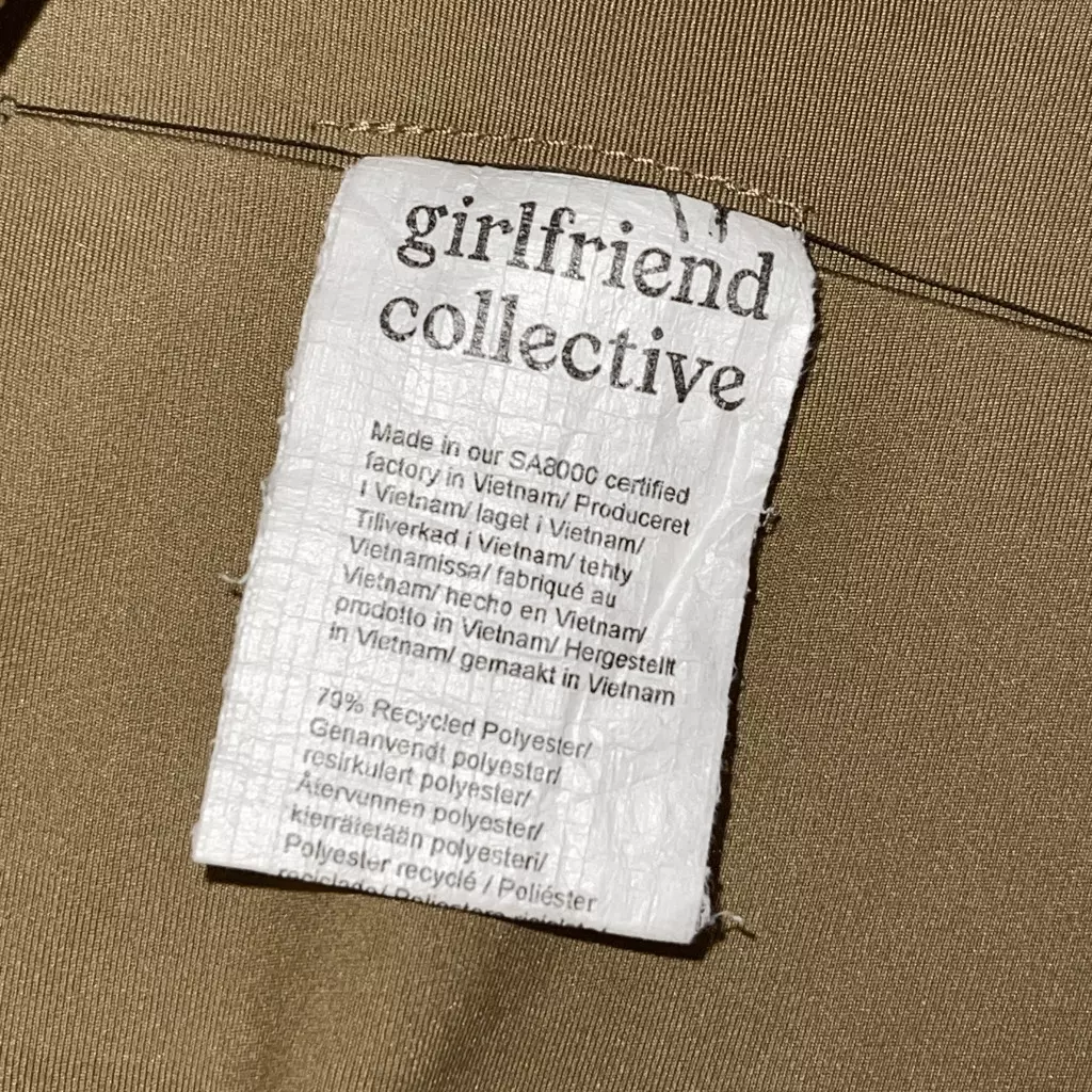 girlfriend-collective wide elastic waistband capri leggings